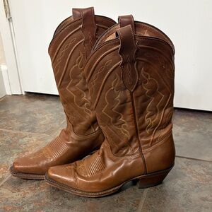 Tony Lama square toe brown western Cowboy Boots